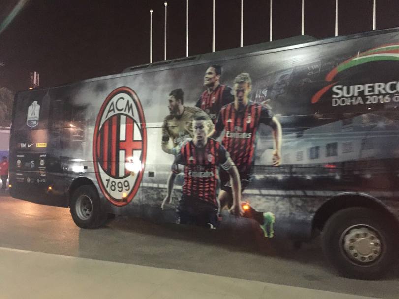 L&#39;arrivo del Milan allo stadio. Twitter/juventusfc